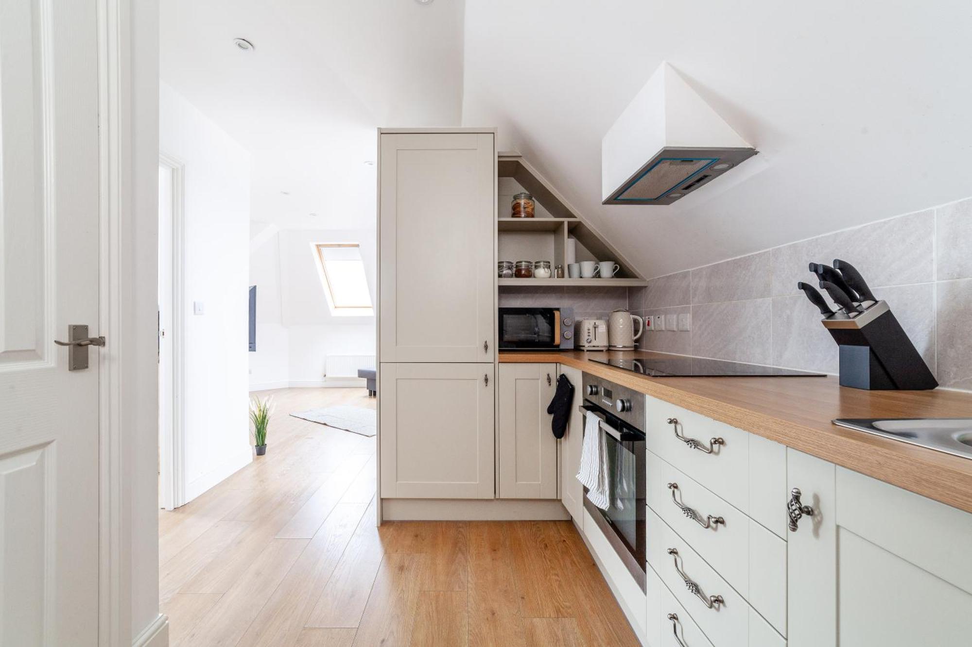 Great 1 Bedroom In Hounslow With Free Parking Abbey Wood ภายนอก รูปภาพ